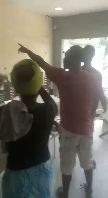 LABOUR PARTY ATTACKE BY APC THIGS IN SURULERE