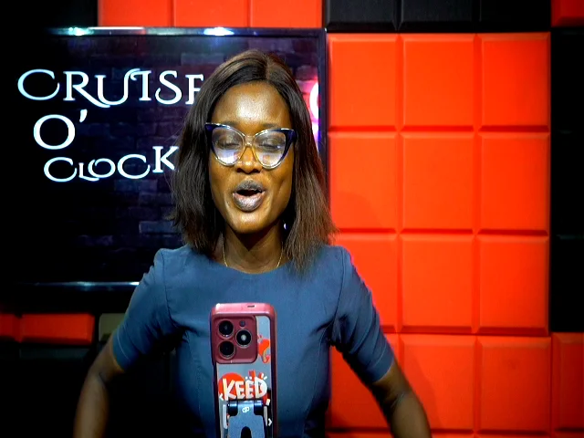 CRUISE O' CLOCK; MAN BEAT WIFE OVER #800 ATER TELLING HER HE DOEST HAVE MONEY+ REACTION VIDEO 